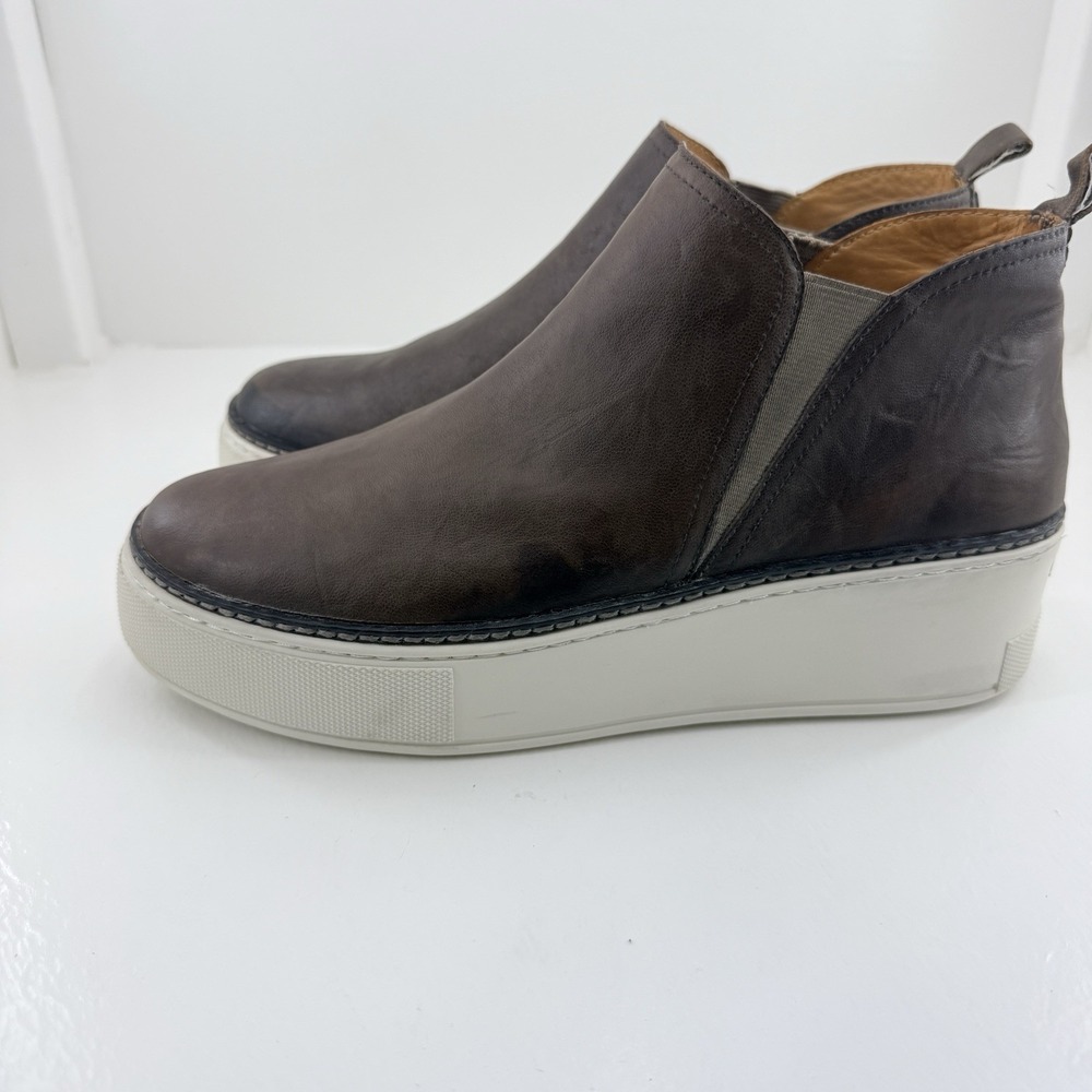J/Slides Mika Platform Chelsea Sneaker Booties Womens 8.5 Brown Leather Slip On - Picture 2 of 11